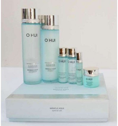 Набор антивозрастной для интенсивного увлажнения кожи O HUI Miracle Aqua Set 8шт.